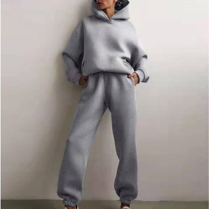 Oversized gray tracksuit for casual wear Jogging Outfits