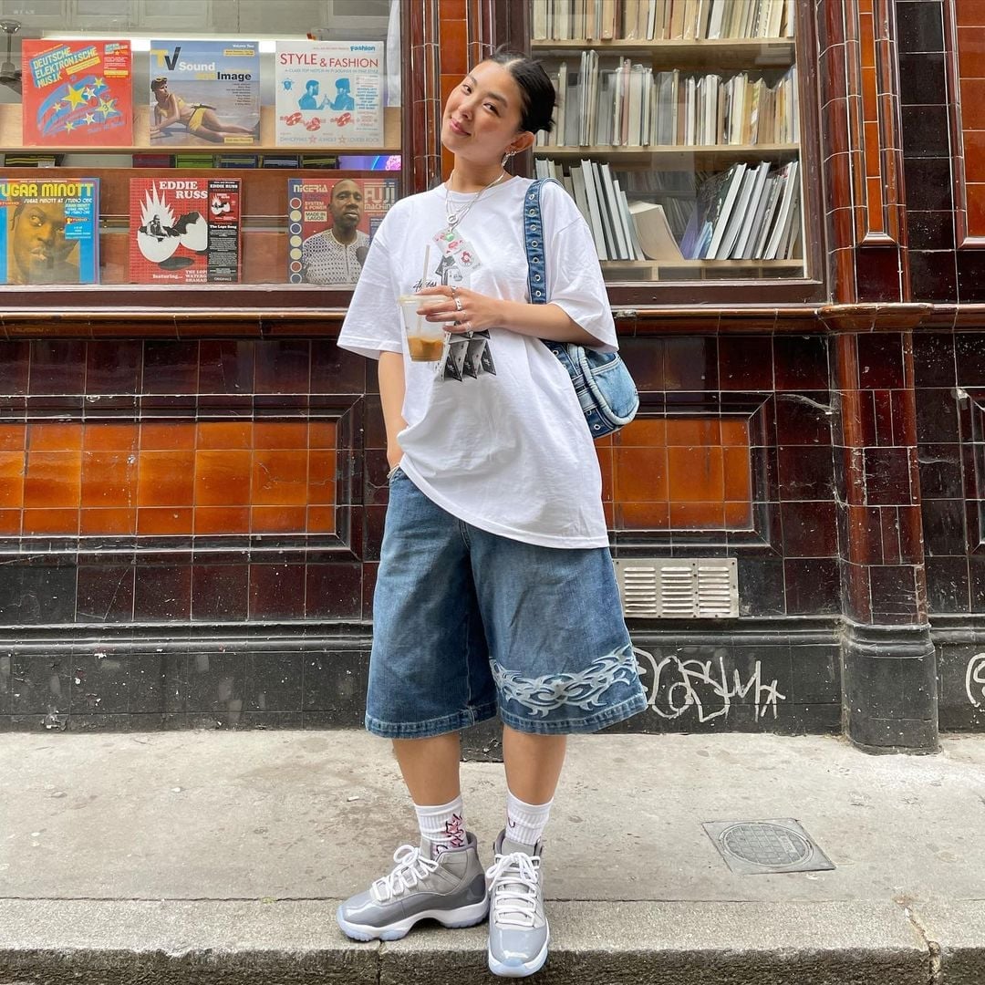 Printed Dark Blue Jorts with Graphic Tee Printed Dark Blue Jorts with Graphic Tee — Jorts Outfits