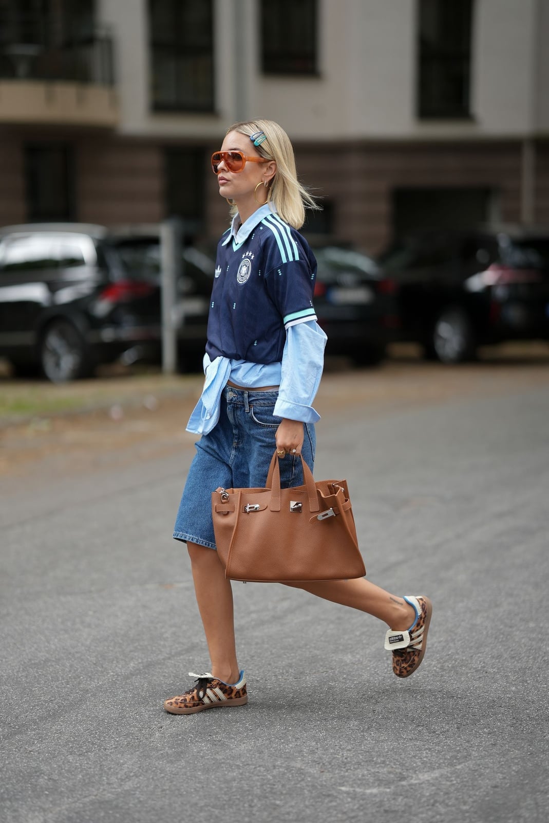 Medium Wash Jorts with Sports Jersey and Sneakers Medium Wash Jorts with Sports Jersey and Sneakers — Jorts Outfits