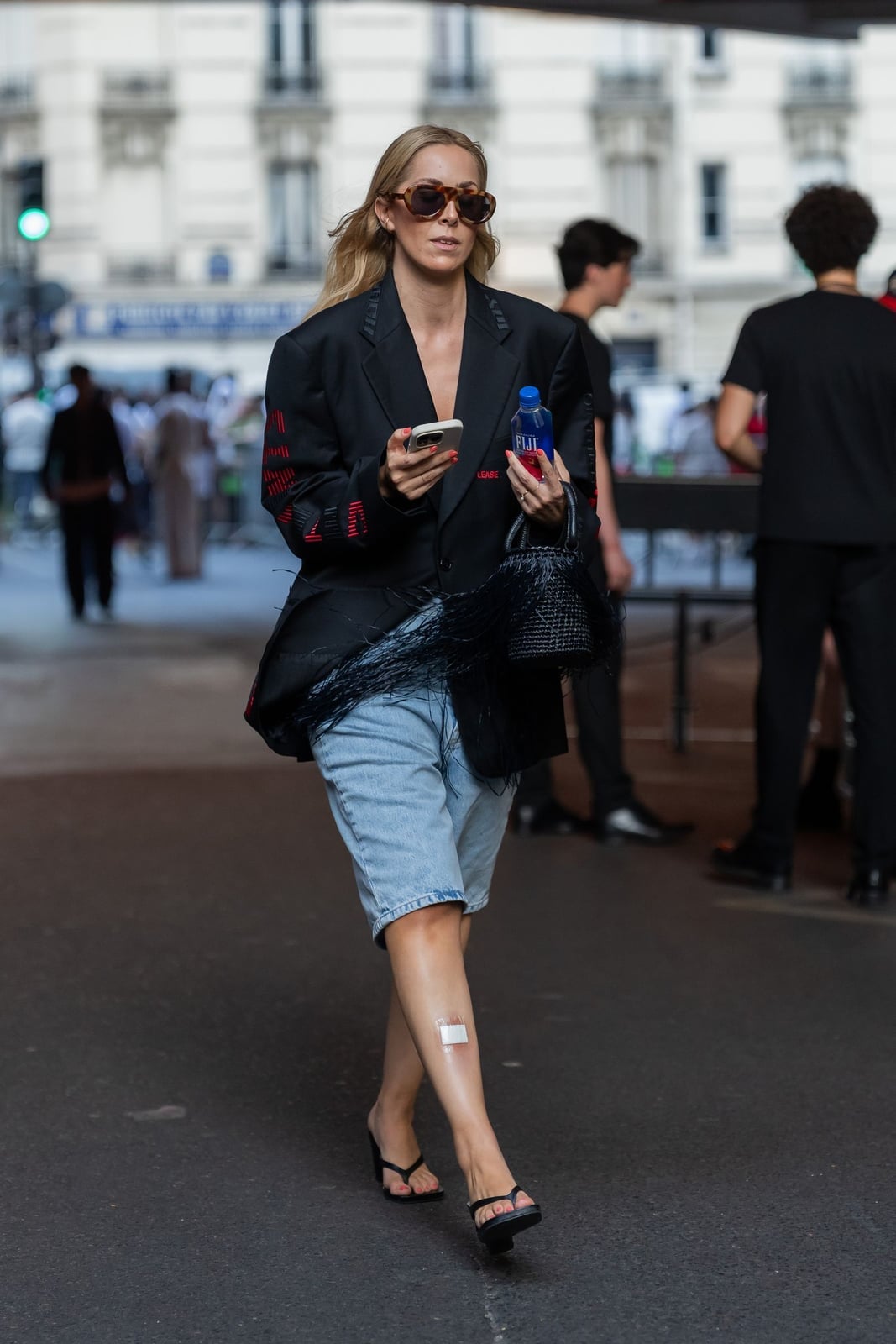 Feather-Trim Blazer with Light Wash Jorts Feather-Trim Blazer with Light Wash Jorts — Jorts Outfits
