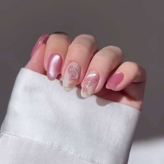 Sheer Milky Pink French Tip Short Almond Nails Sheer Milky Pink French Tip Short Almond Nails — Katseye Nails