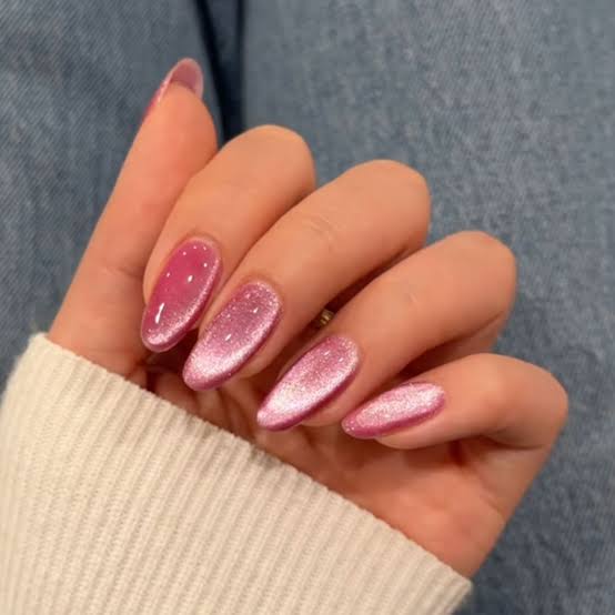Shimmering Pink Cat-Eye Medium Almond Nails Shimmering Pink Cat-Eye Medium Almond Nails — Katseye Nails