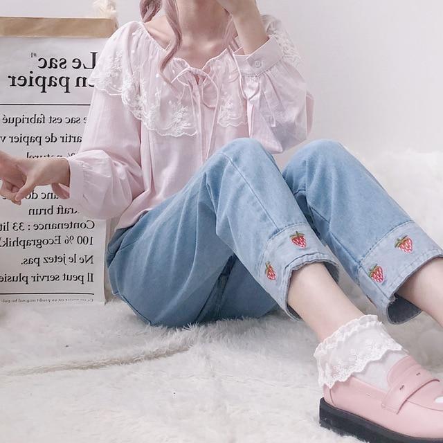 Strawberry Embroidered Jeans with Lace Blouse, Close-Up Take Strawberry Embroidered Jeans with Lace Blouse, Close-Up Take — Kawaii Outfits