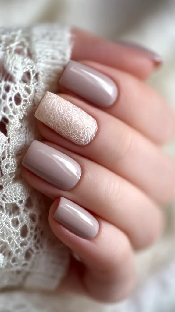 Short Square Pale Pink Lace Accent Nails Short Square Pale Pink Lace Accent Nails — Lace Nails