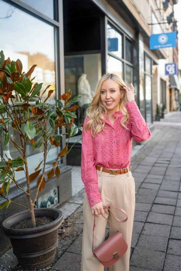 Pink Lace Shirt With Ruffled Collar And Beige Trousers Pink Lace Shirt With Ruffled Collar And Beige Trousers — Lace Top Outfit