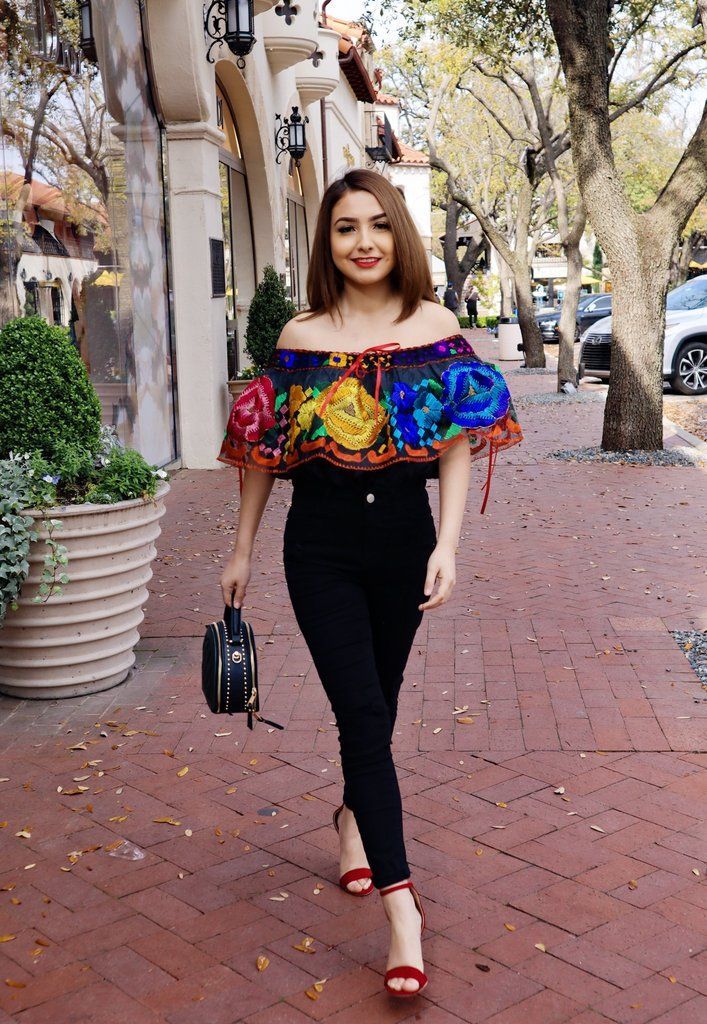Colorful Embroidered Top With Black Trousers Colorful Embroidered Top With Black Trousers — Latina Outfits