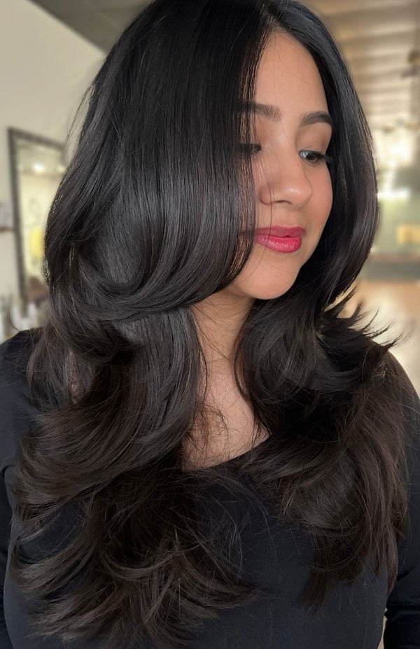 Voluminous Dark Brown Layers With Curtain Bangs Voluminous Dark Brown Layers With Curtain Bangs — Layers Hair