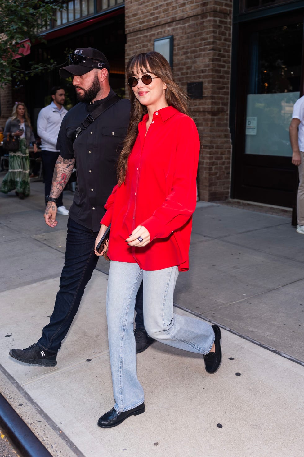 Oversized red shirt with wide-leg trousers Oversized red shirt with wide-leg trousers — Lazy Outfits