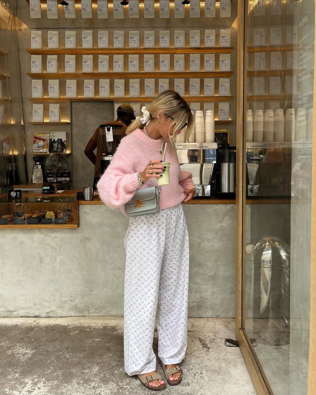 Pink fuzzy sweater with patterned wide-leg pants Pink fuzzy sweater with patterned wide-leg pants — Lazy Outfits