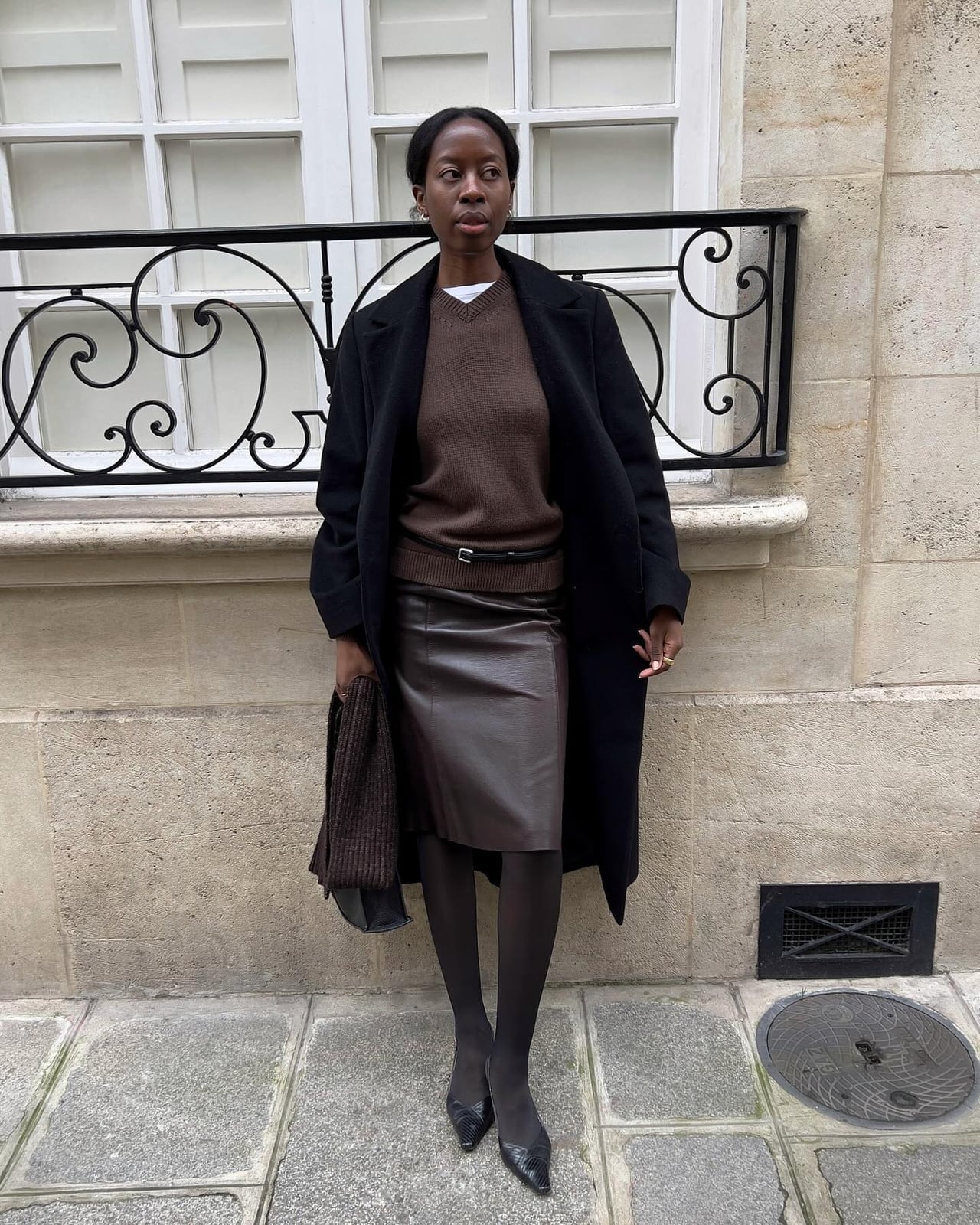 Brown leather pencil skirt with sweater and coat Brown leather pencil skirt with sweater and coat — Leather Skirt Outfits