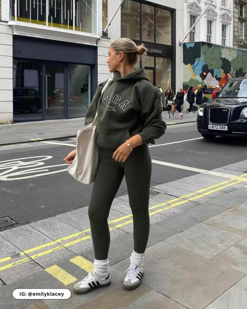 Olive green matching set leggings and hoodie Olive green matching set leggings and hoodie — Leggings Outfits