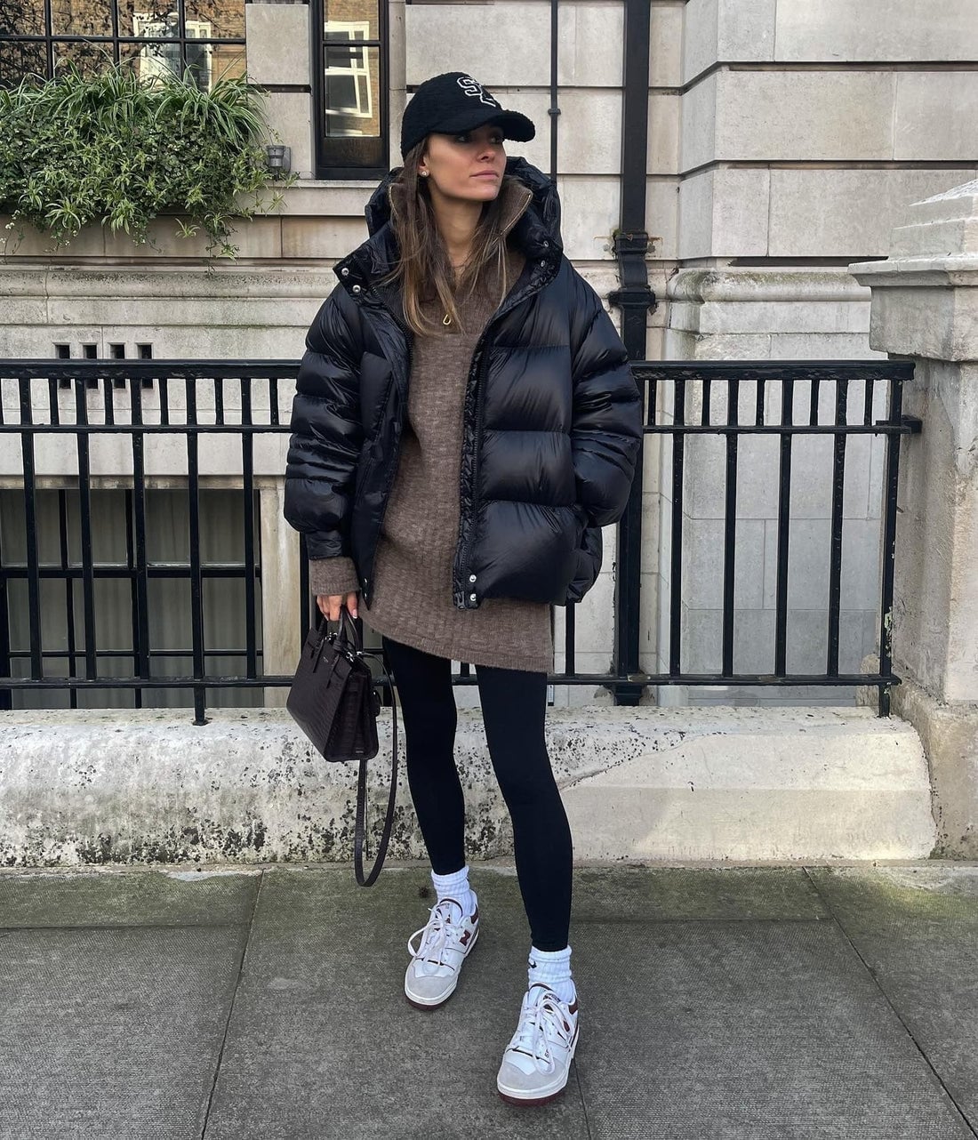 Puffer Jacket Over Knit Tunic And Leggings Puffer Jacket Over Knit Tunic And Leggings — Leggings Outfits Casual