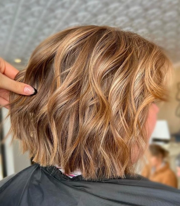 Honey Blonde Lob With Wispy Bangs And Textured Ends Honey Blonde Lob With Wispy Bangs And Textured Ends — Lob Haircut