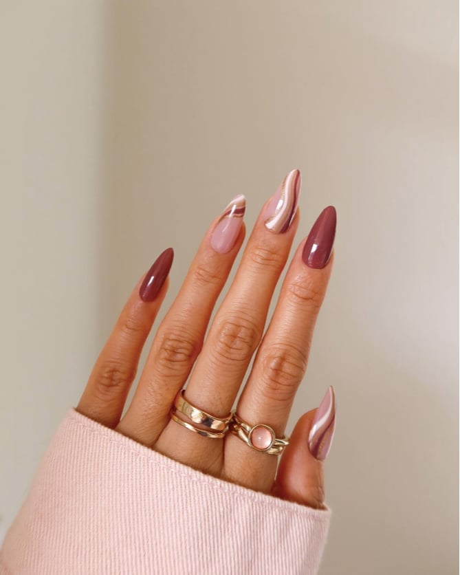 Berry Brown Swirl Pattern Long Almond Nails, длинный миндаль Berry Brown Swirl Pattern Long Almond Nails, длинный миндаль