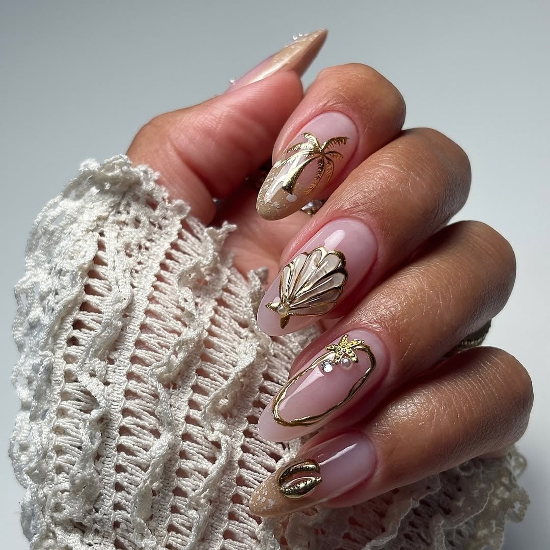 Sheer Nude Gold French Gradient 3D Shell Anchor Long Almond Nails Sheer Nude Gold French Gradient 3D Shell Anchor Long Almond Nails