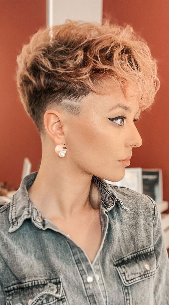 Light Copper Pixie With Pink Highlights Light Copper Pixie With Pink Highlights — Long Pixie