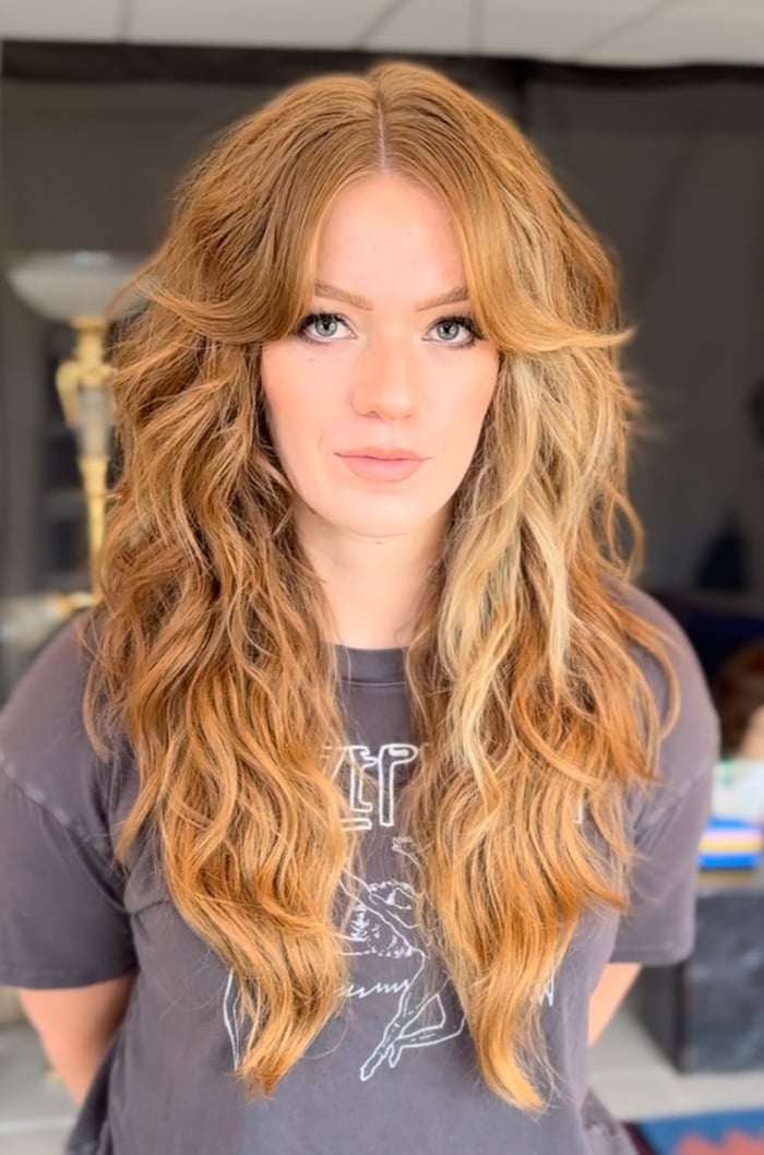 Collarbone Caramel Shag With Textured Waves Collarbone Caramel Shag With Textured Waves — Long Shag
