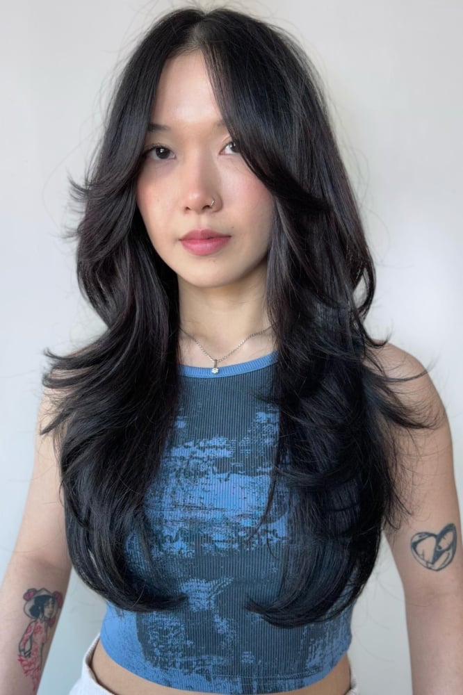 Mid-Back Dark Brown Wolf Cut With Blonde Highlights, Curtain Bangs Mid-Back Dark Brown Wolf Cut With Blonde Highlights, Curtain Bangs — Long Wolf Cut