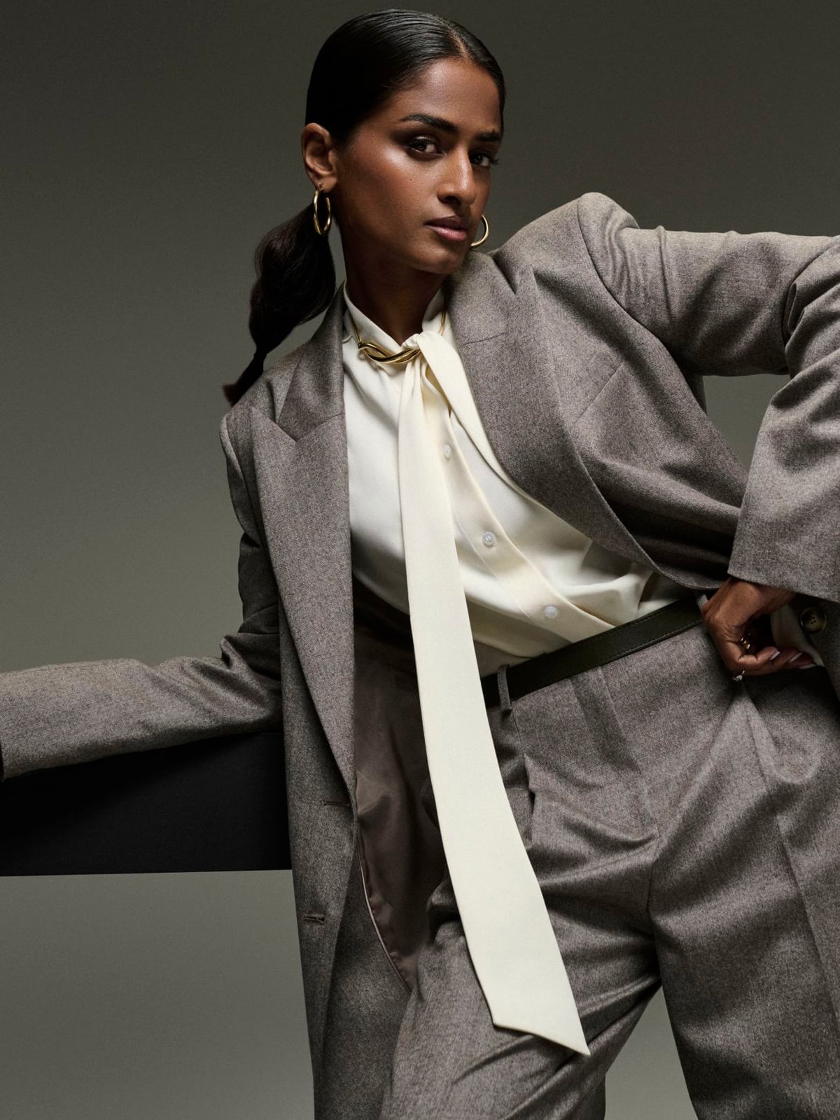 Oversized Double Breasted Blazer and Wide Leg Trousers Oversized Double Breasted Blazer and Wide Leg Trousers — Luxury Outfits
