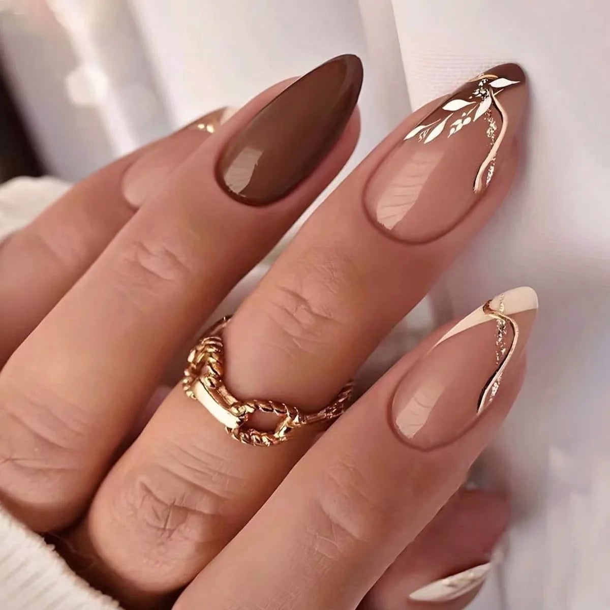 Brown Nude Leaf Vine Gold Line Almond Nails Brown Nude Leaf Vine Gold Line Almond Nails — Medium Almond Nails