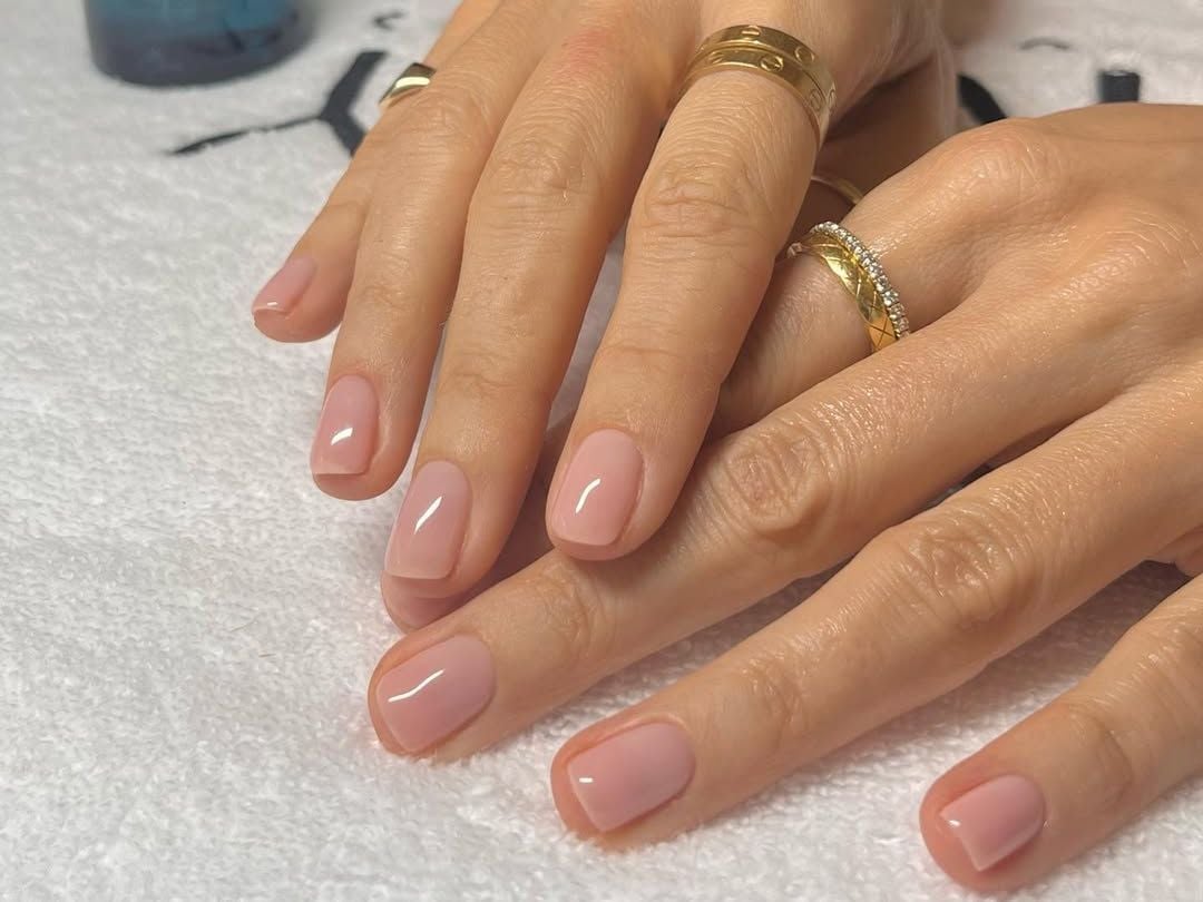 Sheer Milky Pink Medium Square Nails Sheer Milky Pink Medium Square Nails — Medium Nails