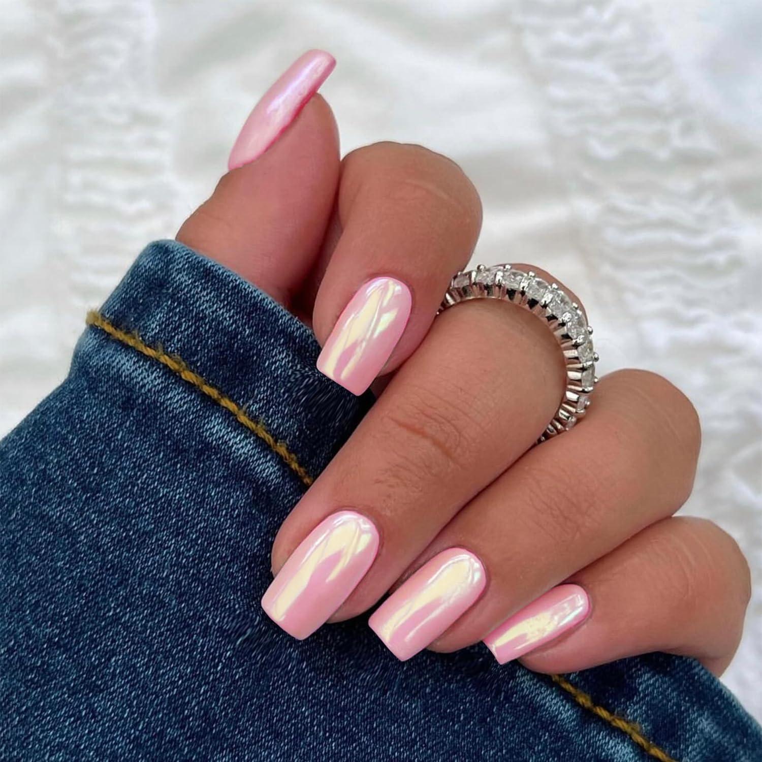 Medium Square Pink Pearlescent Chrome Nails Medium Square Pink Pearlescent Chrome Nails — Metallic Nails