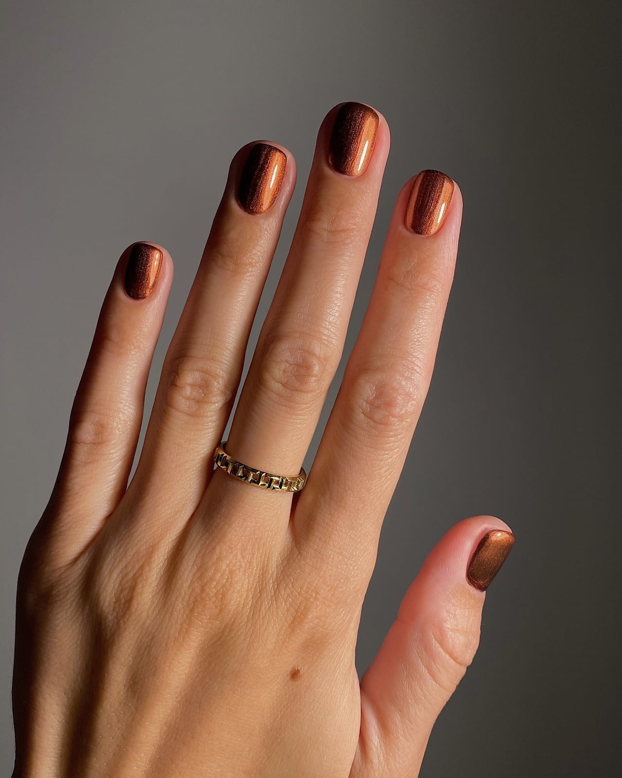 Short Square Copper Chrome Nails Short Square Copper Chrome Nails — Metallic Nails