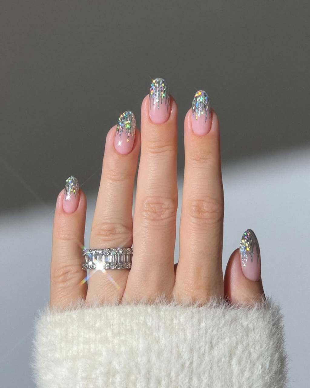 Short Almond Silver Glitter Gradient Tips Short Almond Silver Glitter Gradient Tips — Metallic Nails