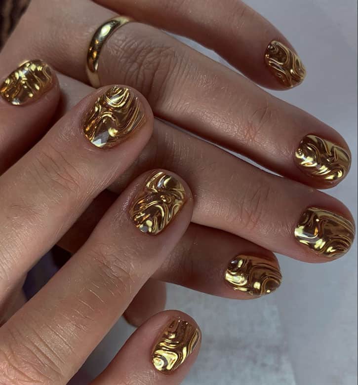 Short Square Liquid Gold Nails Short Square Liquid Gold Nails — Metallic Nails
