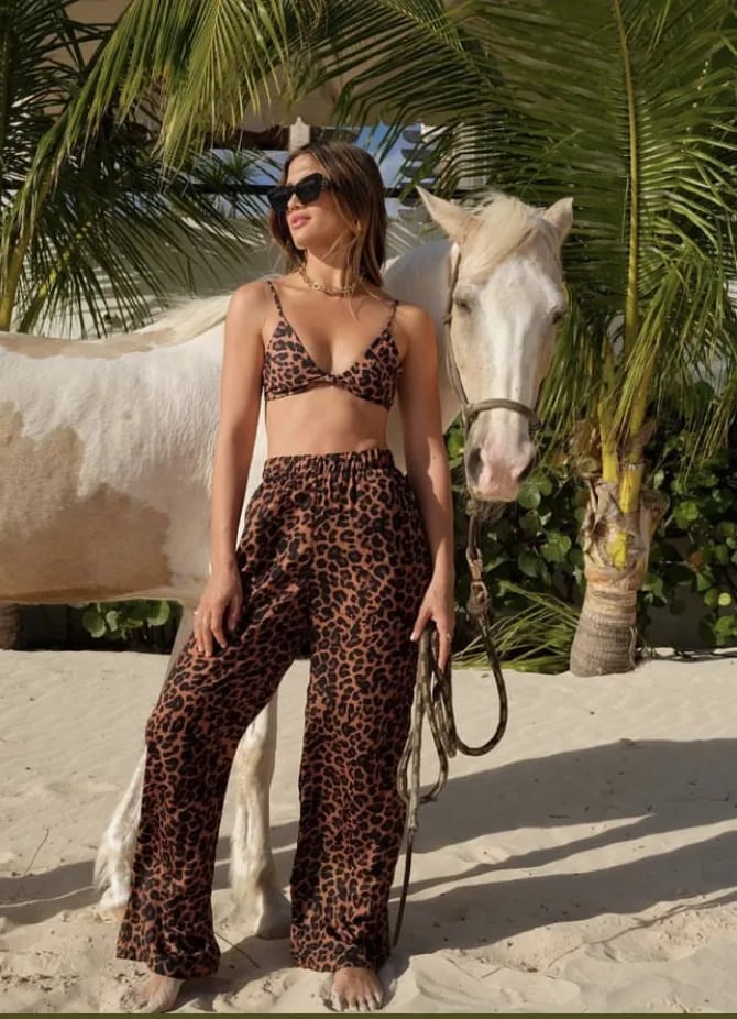 Leopard Print Bikini Top and Wide-Leg Pants Set Leopard Print Bikini Top and Wide-Leg Pants Set — Mexico Outfits