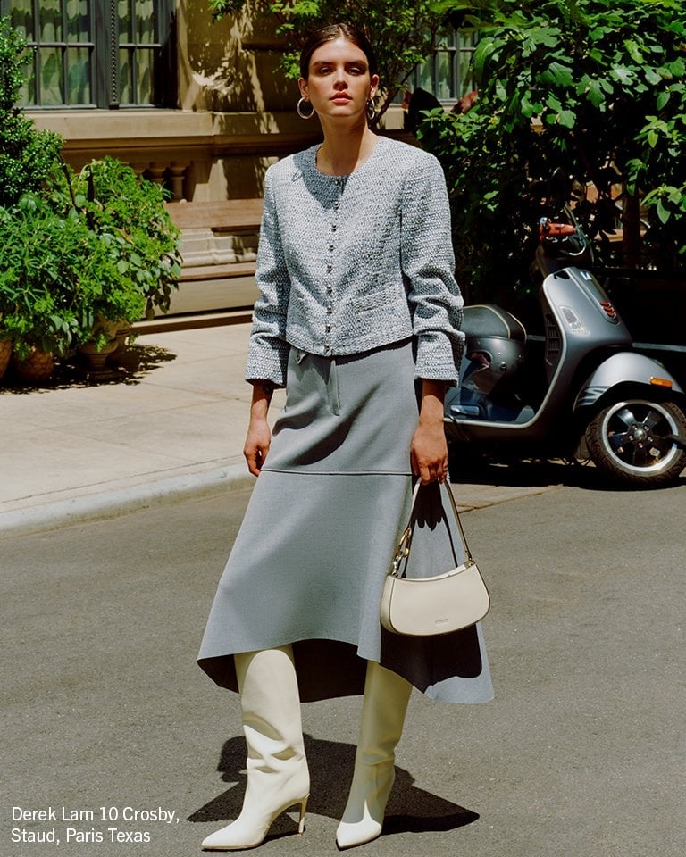Gray midi skirt with light blue tweed jacket Gray midi skirt with light blue tweed jacket — Midi Skirt Outfits