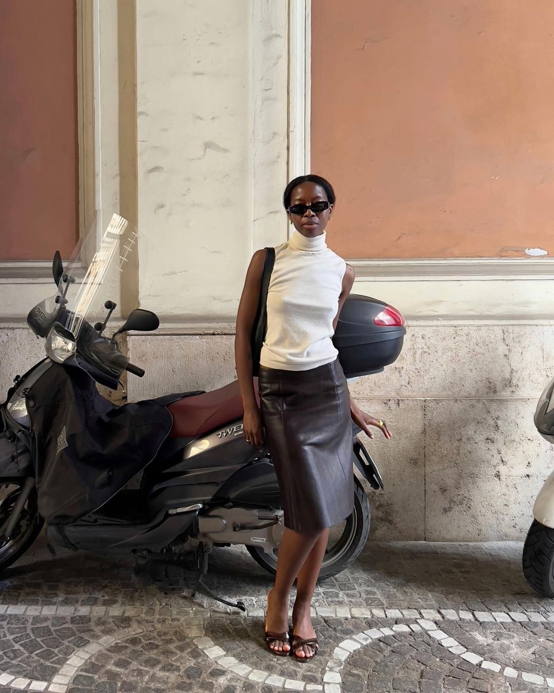 Dark brown leather midi pencil skirt with white turtleneck Dark brown leather midi pencil skirt with white turtleneck — Midi Skirt Outfits