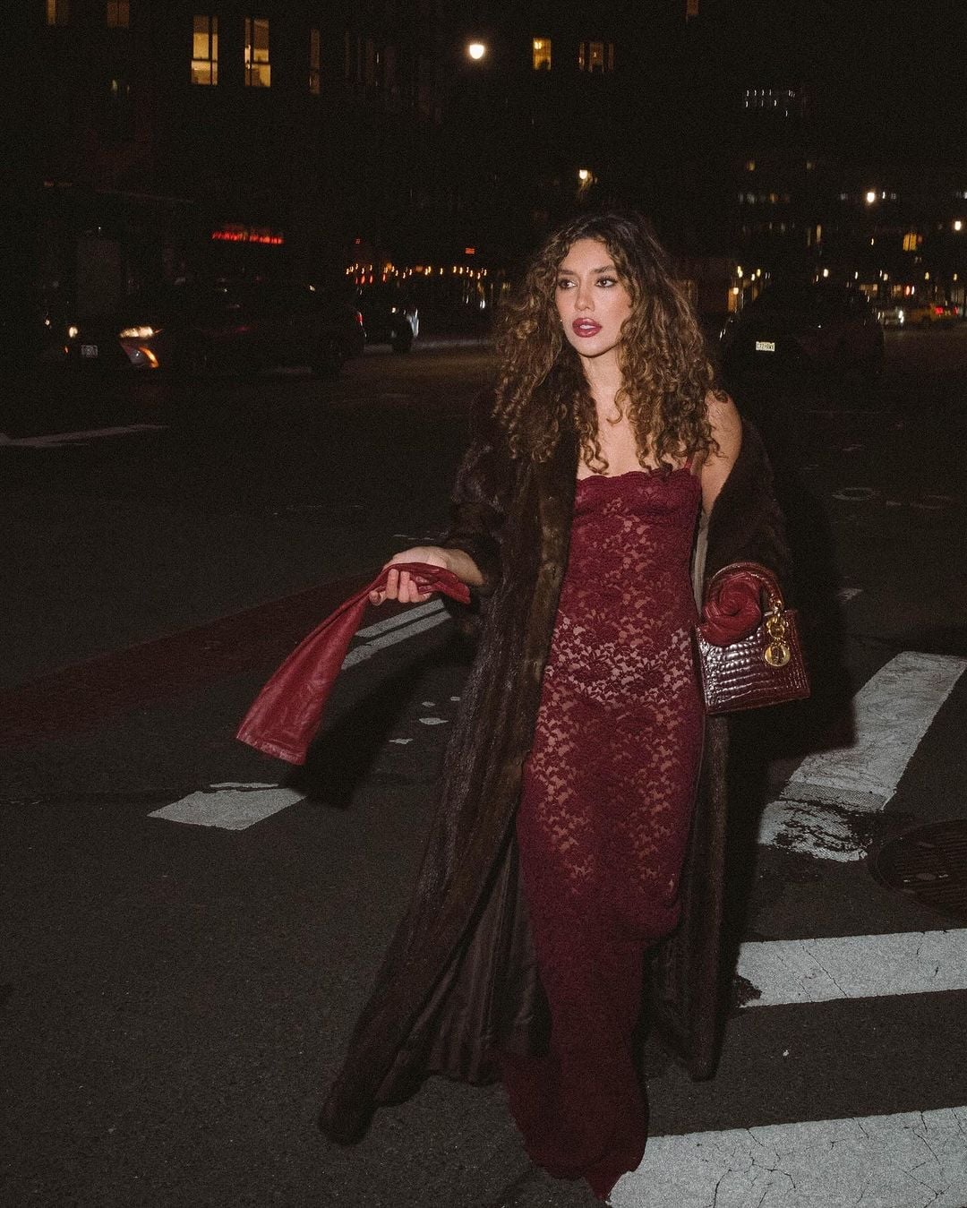 Long brown fur coat over burgundy lace bodycon dress Long brown fur coat over burgundy lace bodycon dress — Mob Wife Outfits