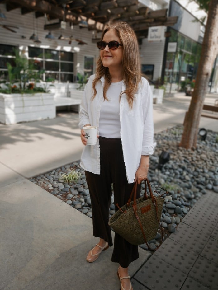 White Button Down With Brown Wide Leg Pants White Button Down With Brown Wide Leg Pants — Mom Outfits