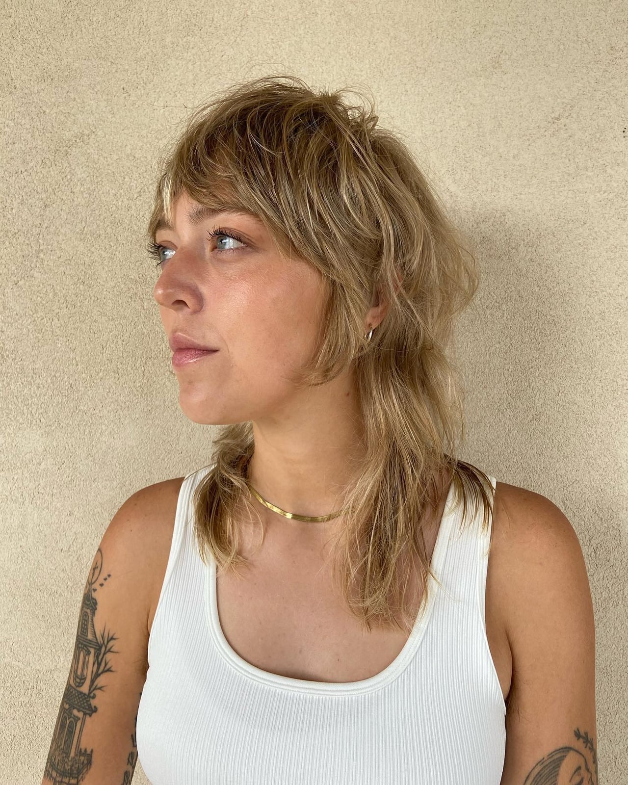 Honey Blonde Balayage Mullet With Air-Dried Waves Honey Blonde Balayage Mullet With Air-Dried Waves — Mullet Hairstyles
