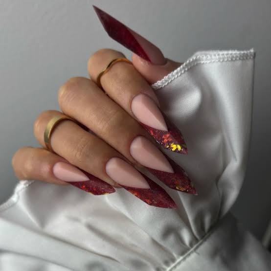 Long Stiletto Nude Glitter Tip Nails Long Stiletto Nude Glitter Tip Nails — Nail Shapes