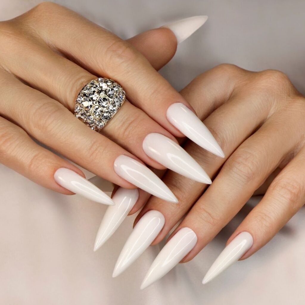 Extra Long Stiletto White Glossy Nails Extra Long Stiletto White Glossy Nails — Nail Shapes