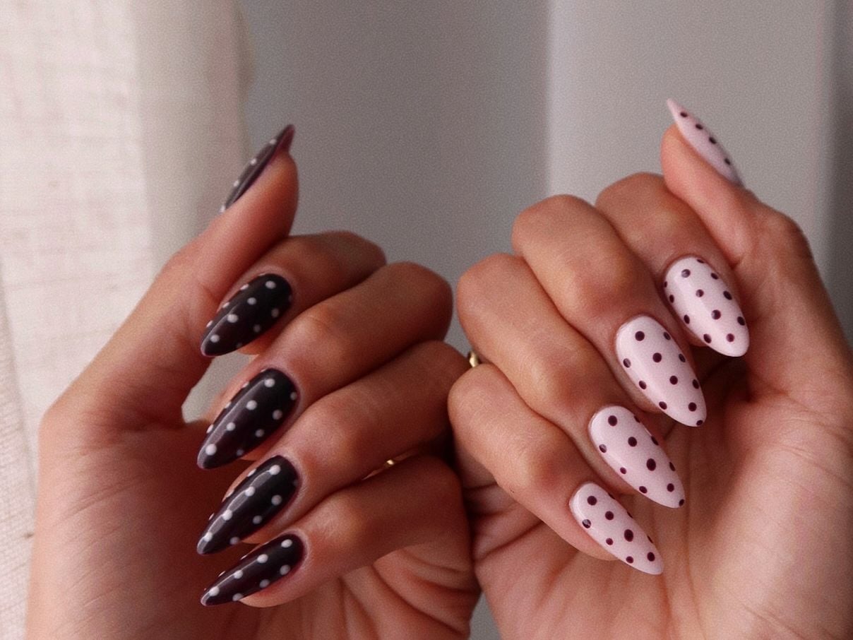 Long Pointed Almond Polka Dot Nails Long Pointed Almond Polka Dot Nails — Nail Shapes