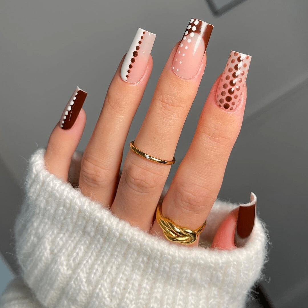 Long Square Polka Dot Nails, Close-Up Take Long Square Polka Dot Nails, Close-Up Take — Nail Shapes