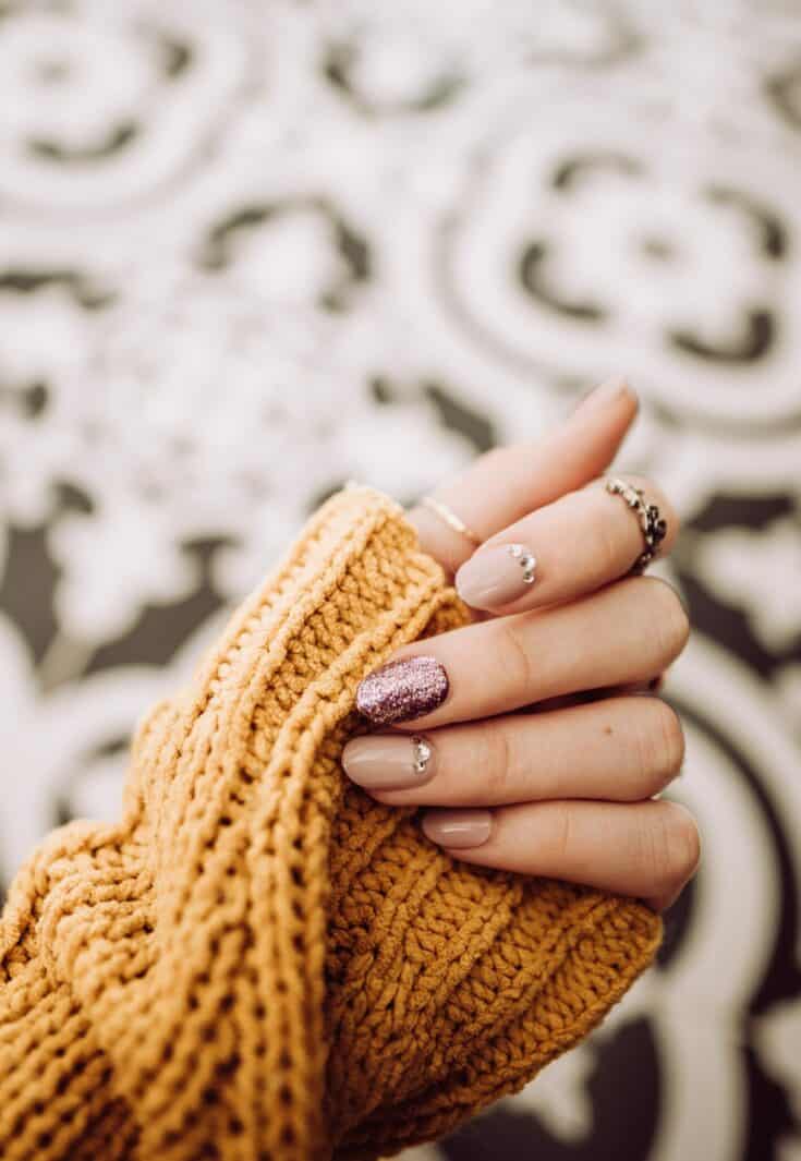 Short Square Nails with Beige Polish and Glitter Accent Short Square Nails with Beige Polish and Glitter Accent — Nails with Gems