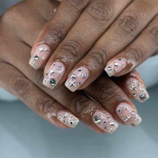 Medium Soft Square Nails with Nude Base and Star Embellishments Medium Soft Square Nails with Nude Base and Star Embellishments — Nails with Gems
