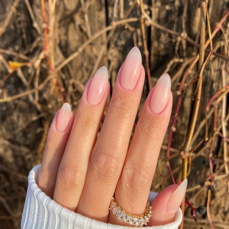 Classic French Tip Short Almond Nails Classic French Tip Short Almond Nails — Natural Nails