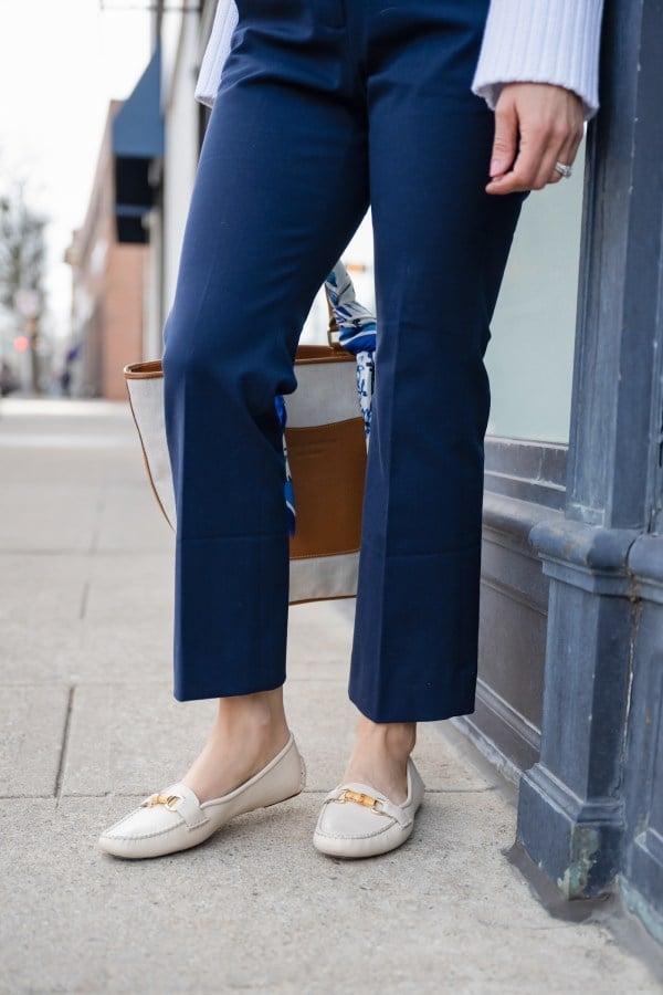 Casual Work Navy Cropped Trousers With Loafers Casual Work Navy Cropped Trousers With Loafers — Navy Pants Outfits