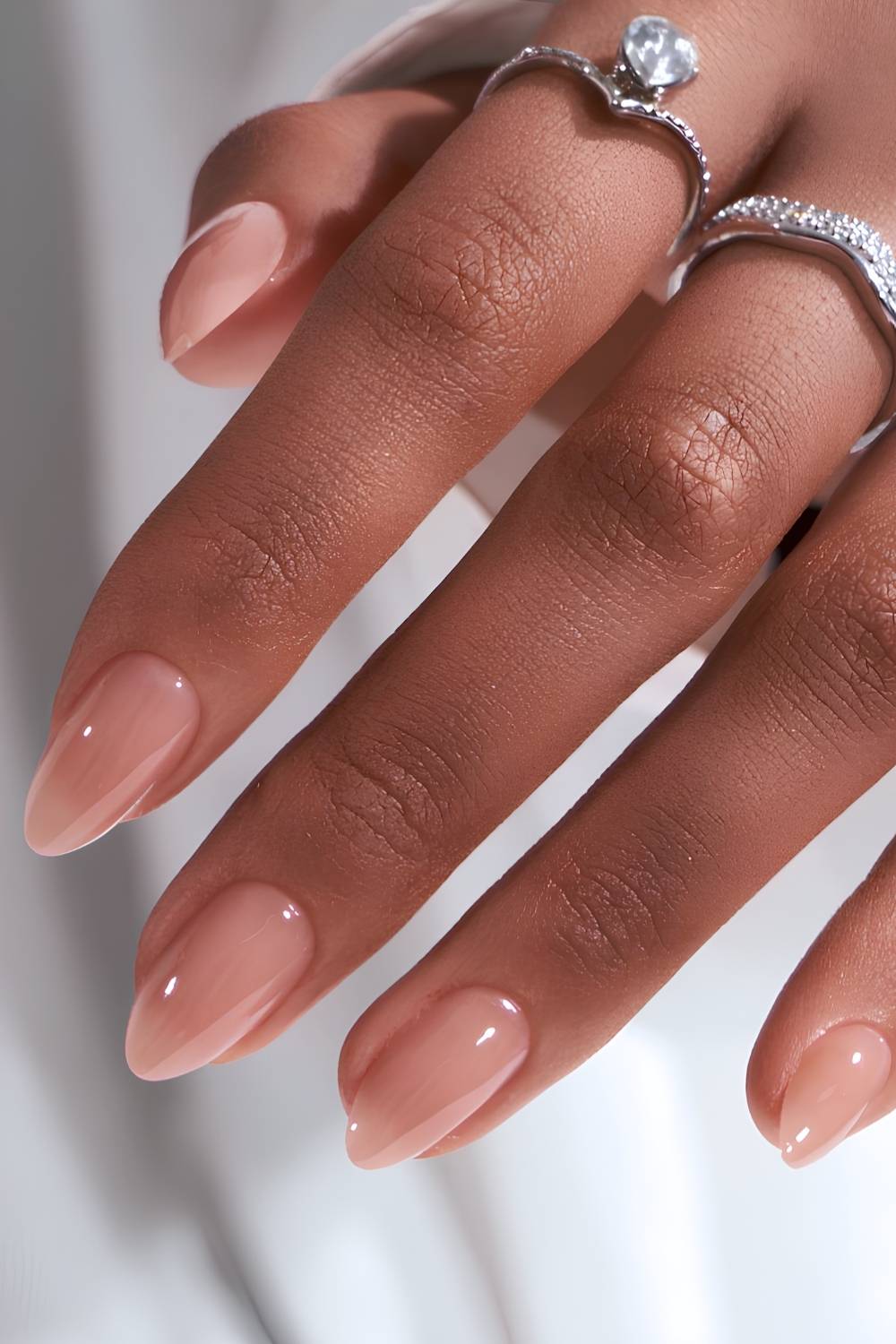 Sheer Milky Nude With Gold Line Almond Nails Sheer Milky Nude With Gold Line Almond Nails — Neutral Nails