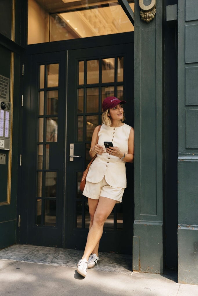 Matching vest and shorts set with sneakers Matching vest and shorts set with sneakers — New York Style