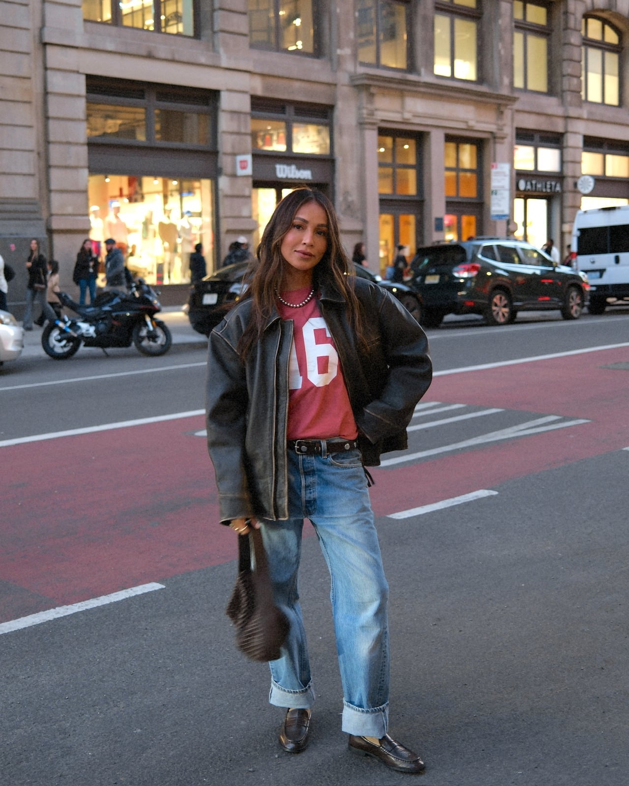 Oversized leather jacket with graphic t-shirt Oversized leather jacket with graphic t-shirt — New York Style