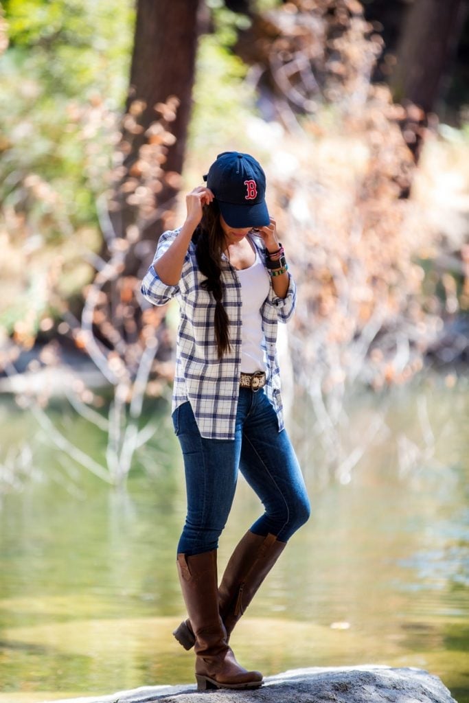 Plaid Shirt over Tank Top with Skinny Jeans Plaid Shirt over Tank Top with Skinny Jeans — Nice Outfits