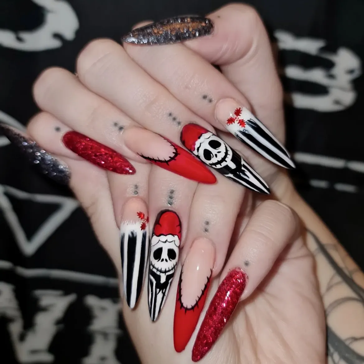Nightmare Before Christmas Goth Christmas Stiletto Nails