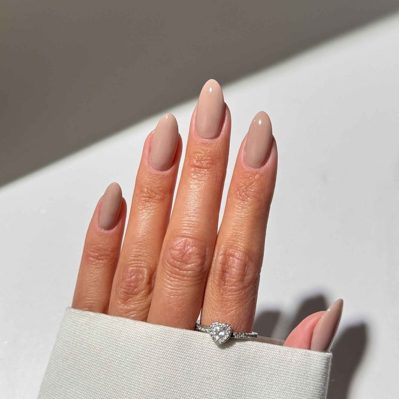 Nude Nail Powder | Natural Nail Designs | GLAMRDiP