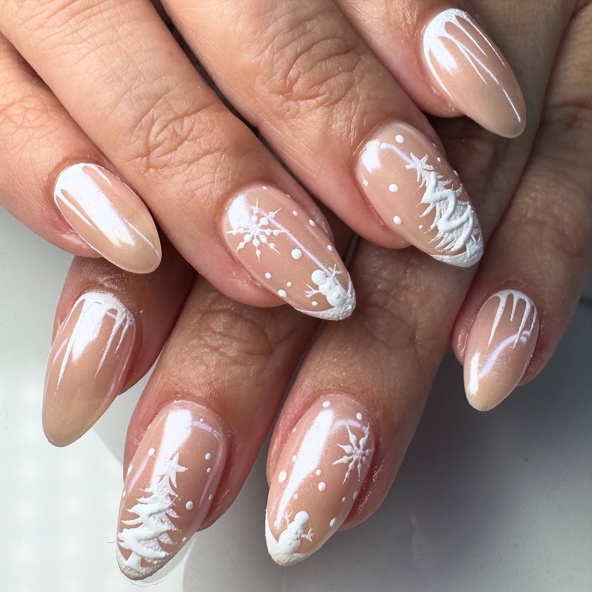 Nude & White Christmas Tree Nail Art
